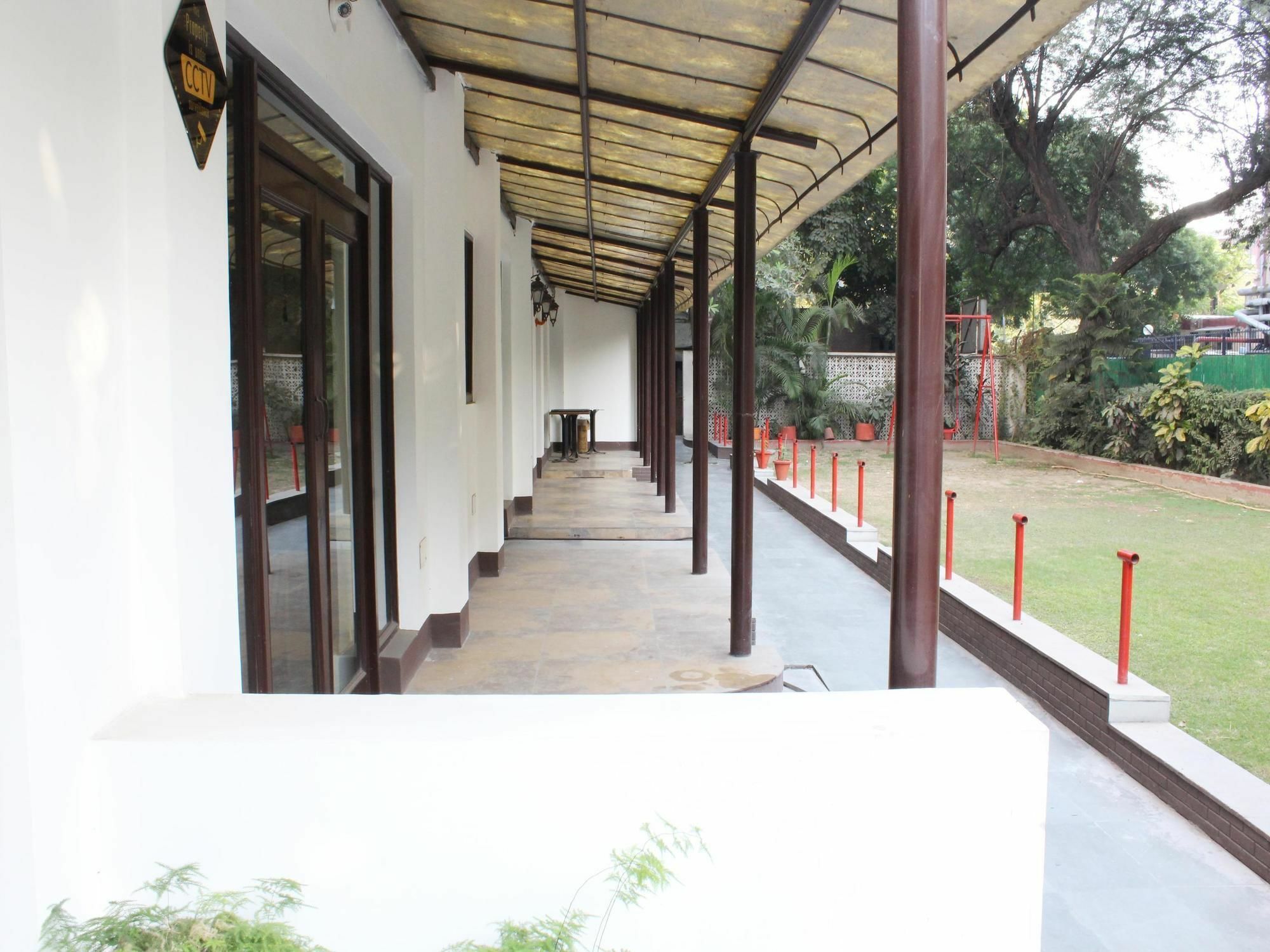 Ywca International Guest House Nova Deli Exterior foto
